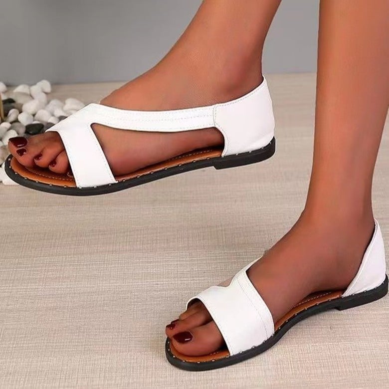 Fishmouth riveted open-toed flat sandals